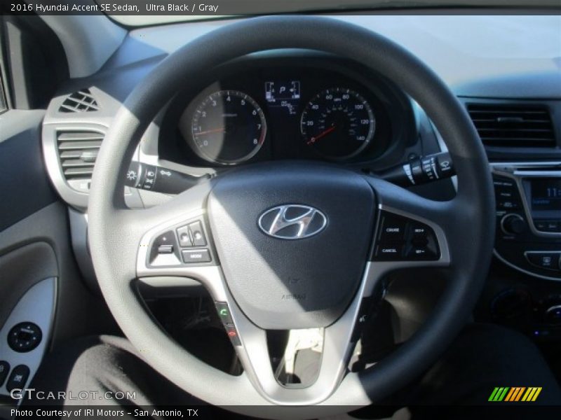 Ultra Black / Gray 2016 Hyundai Accent SE Sedan