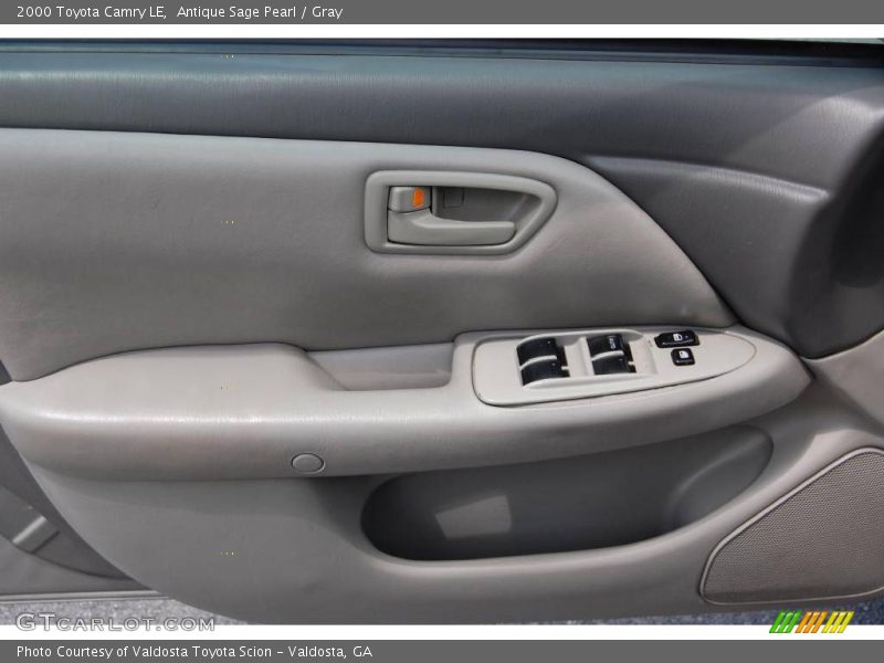 Antique Sage Pearl / Gray 2000 Toyota Camry LE