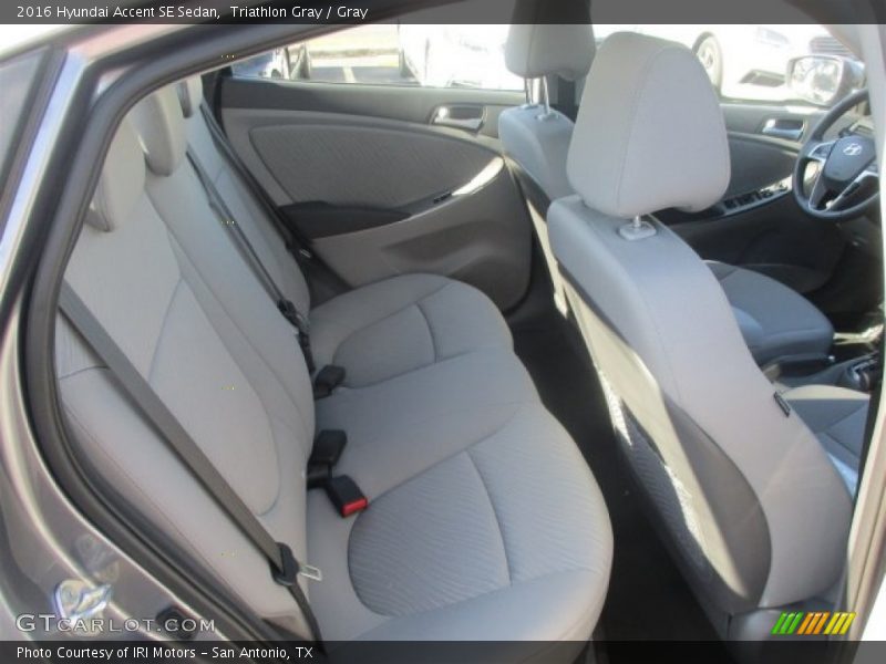 Triathlon Gray / Gray 2016 Hyundai Accent SE Sedan