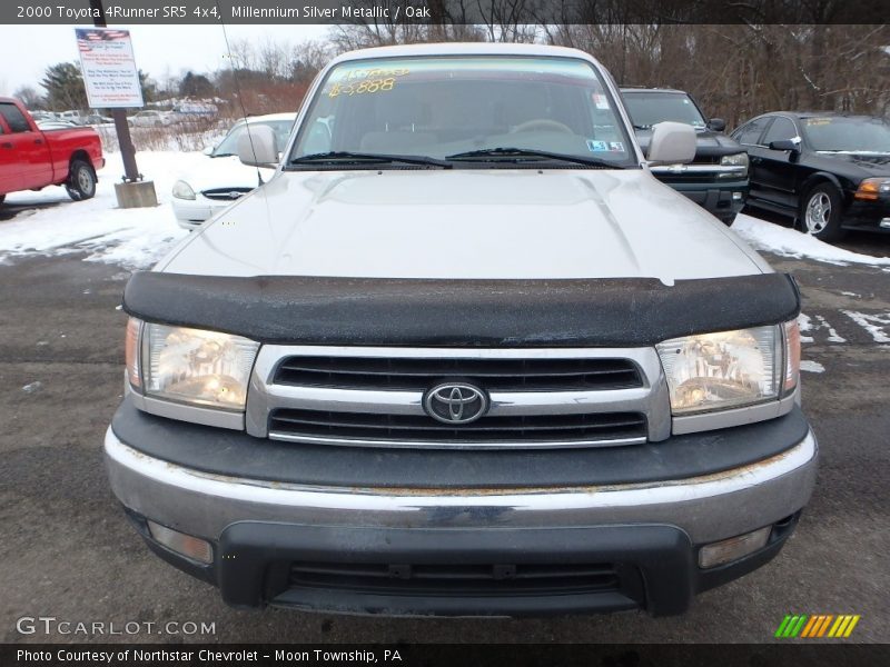 Millennium Silver Metallic / Oak 2000 Toyota 4Runner SR5 4x4
