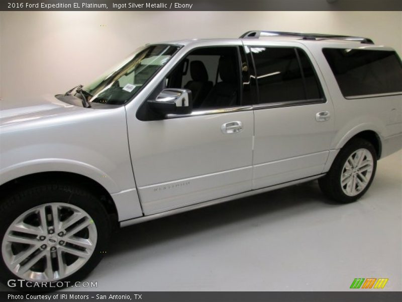 Ingot Silver Metallic / Ebony 2016 Ford Expedition EL Platinum