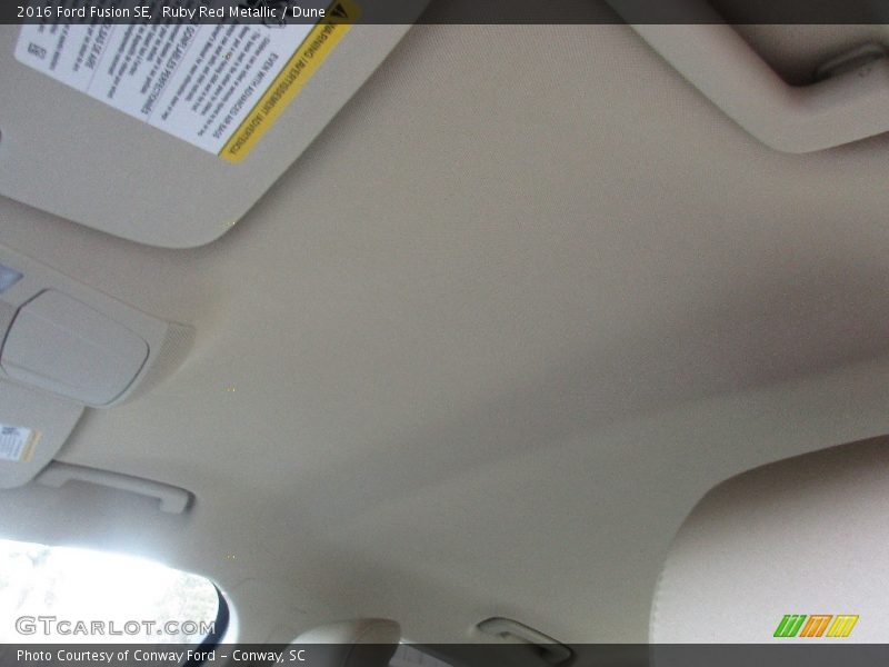 Ruby Red Metallic / Dune 2016 Ford Fusion SE