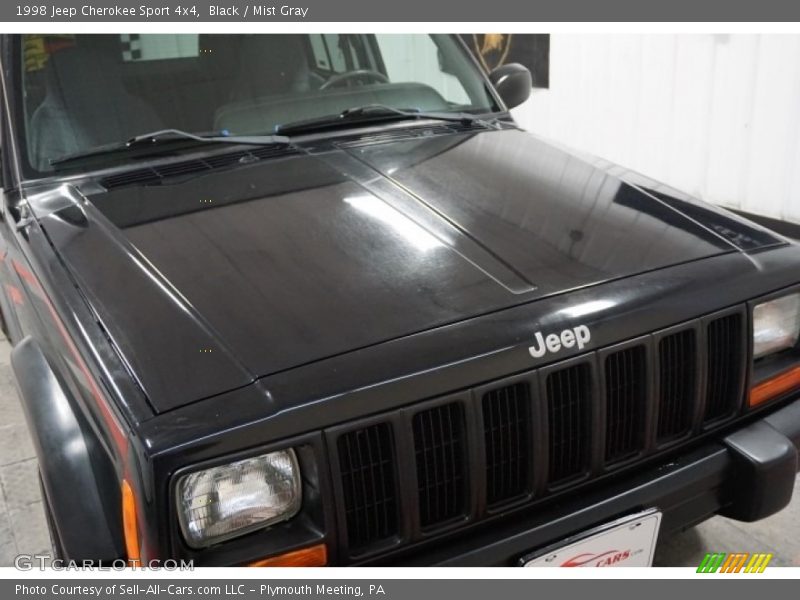 Black / Mist Gray 1998 Jeep Cherokee Sport 4x4