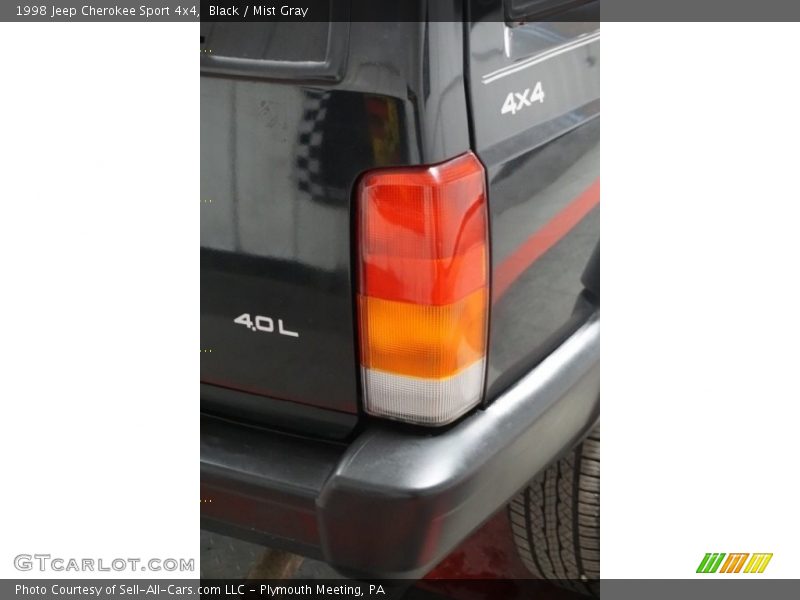 Black / Mist Gray 1998 Jeep Cherokee Sport 4x4