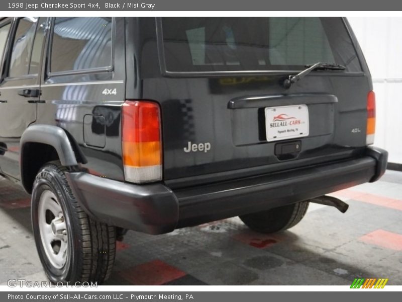 Black / Mist Gray 1998 Jeep Cherokee Sport 4x4