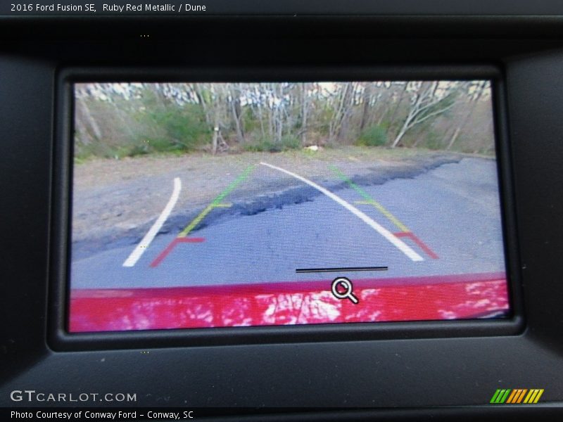Ruby Red Metallic / Dune 2016 Ford Fusion SE