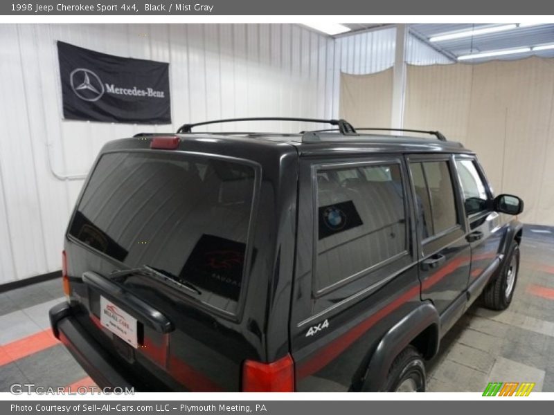 Black / Mist Gray 1998 Jeep Cherokee Sport 4x4