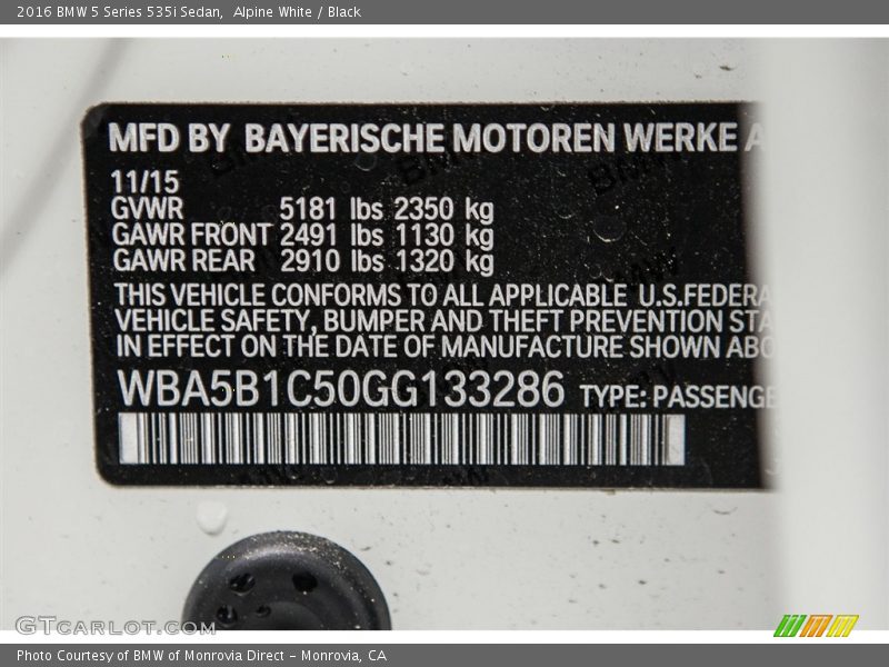 Alpine White / Black 2016 BMW 5 Series 535i Sedan