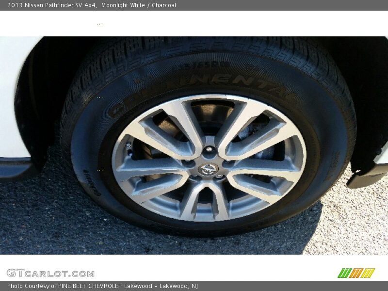 Moonlight White / Charcoal 2013 Nissan Pathfinder SV 4x4