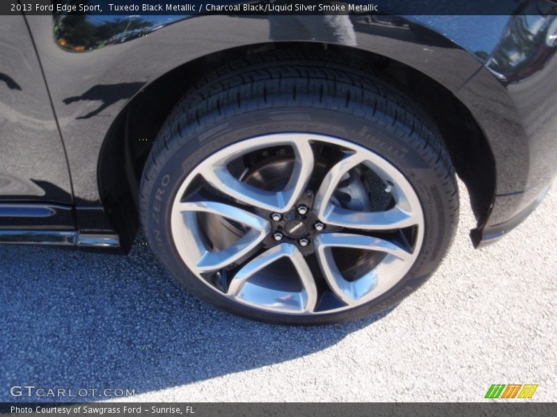 Tuxedo Black Metallic / Charcoal Black/Liquid Silver Smoke Metallic 2013 Ford Edge Sport