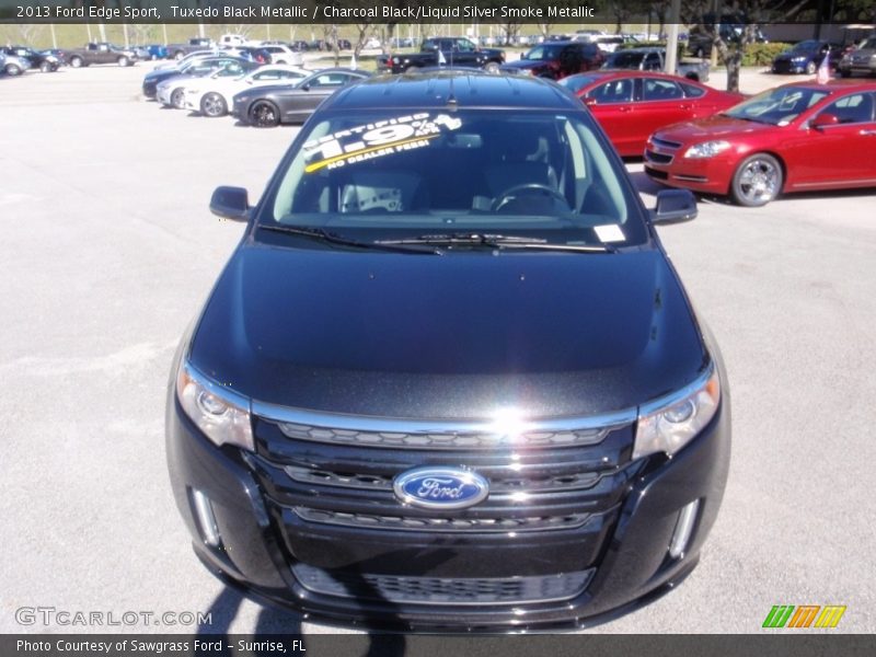 Tuxedo Black Metallic / Charcoal Black/Liquid Silver Smoke Metallic 2013 Ford Edge Sport