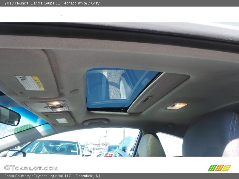 Monaco White / Gray 2013 Hyundai Elantra Coupe SE