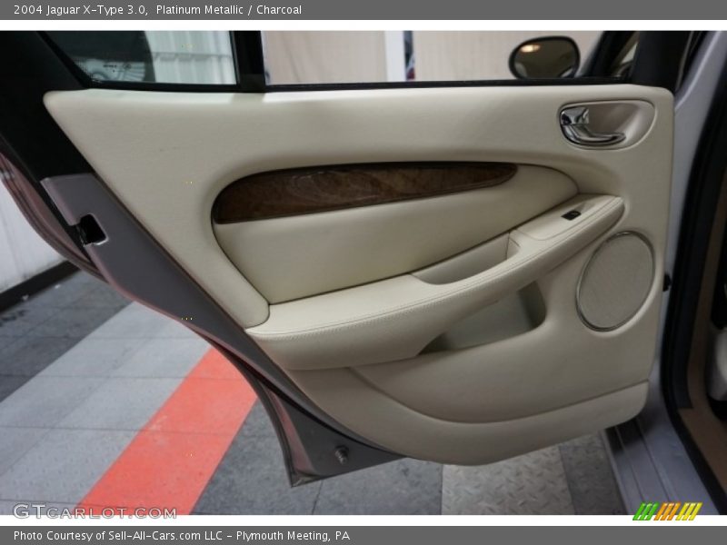 Platinum Metallic / Charcoal 2004 Jaguar X-Type 3.0