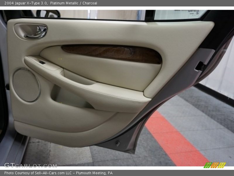 Platinum Metallic / Charcoal 2004 Jaguar X-Type 3.0