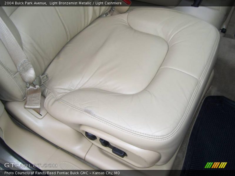 Light Bronzemist Metallic / Light Cashmere 2004 Buick Park Avenue