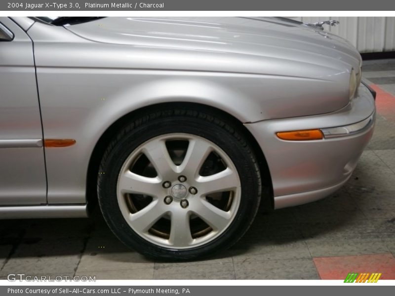 Platinum Metallic / Charcoal 2004 Jaguar X-Type 3.0