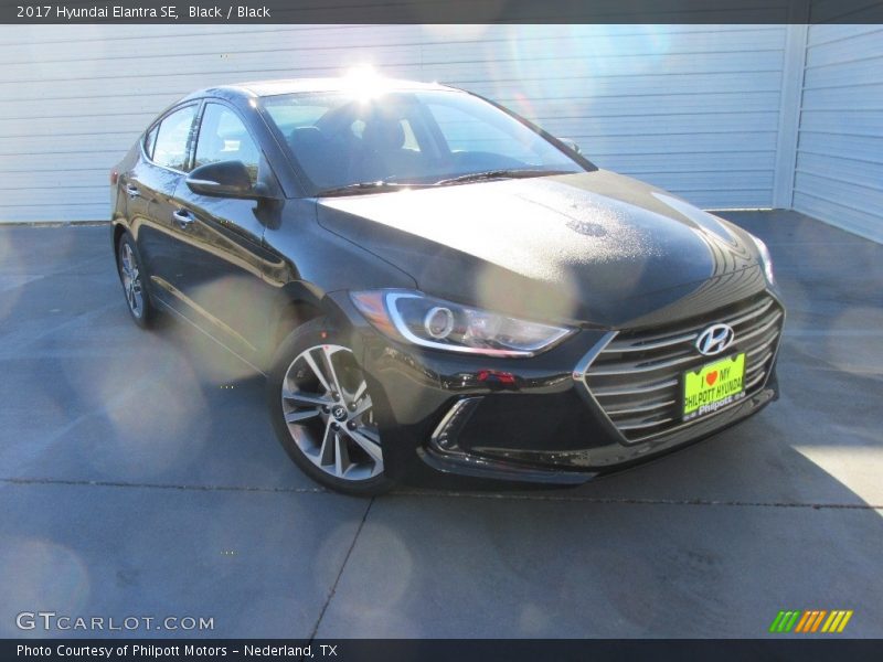 Black / Black 2017 Hyundai Elantra SE