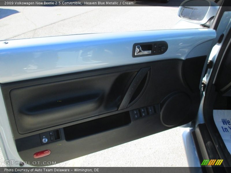 Heaven Blue Metallic / Cream 2009 Volkswagen New Beetle 2.5 Convertible