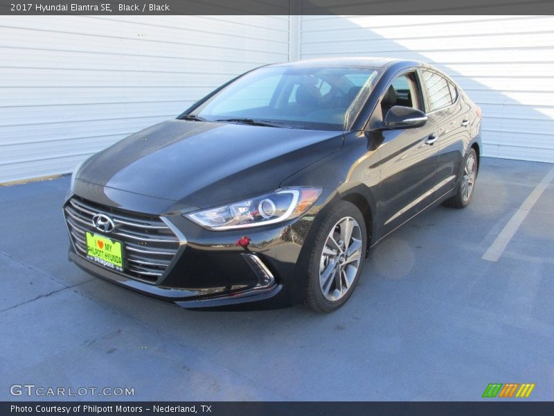 Black / Black 2017 Hyundai Elantra SE