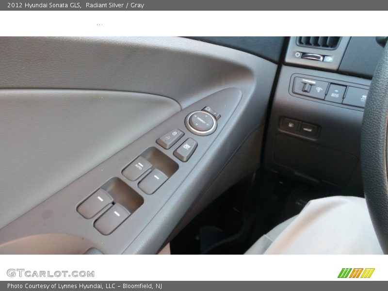 Radiant Silver / Gray 2012 Hyundai Sonata GLS