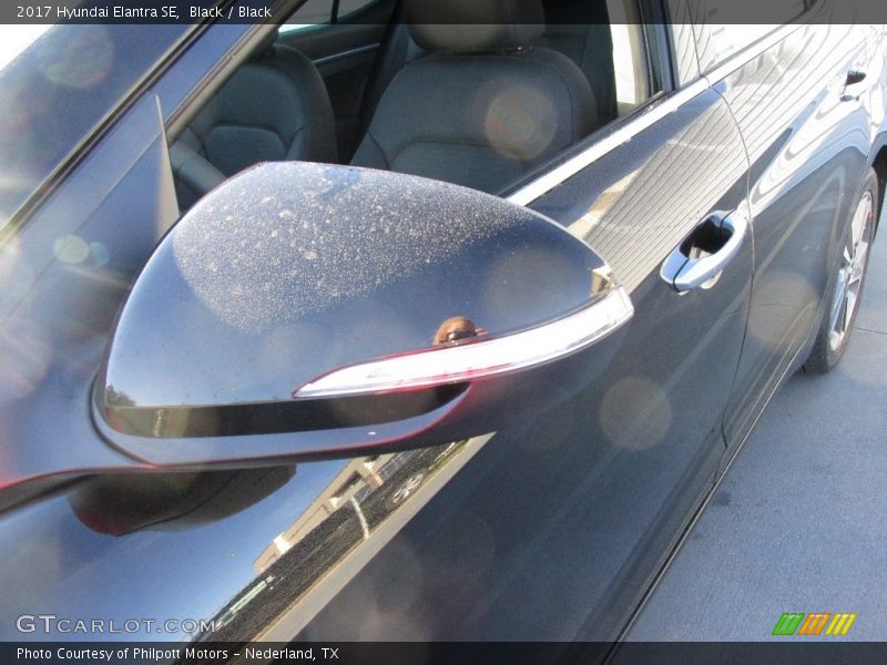 Black / Black 2017 Hyundai Elantra SE