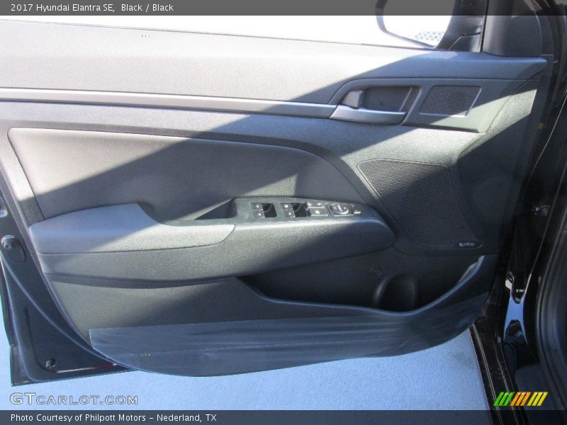 Black / Black 2017 Hyundai Elantra SE