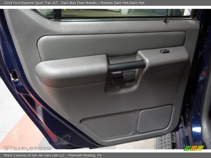 Dark Blue Pearl Metallic / Medium Dark Flint/Dark Flint 2004 Ford Explorer Sport Trac XLT