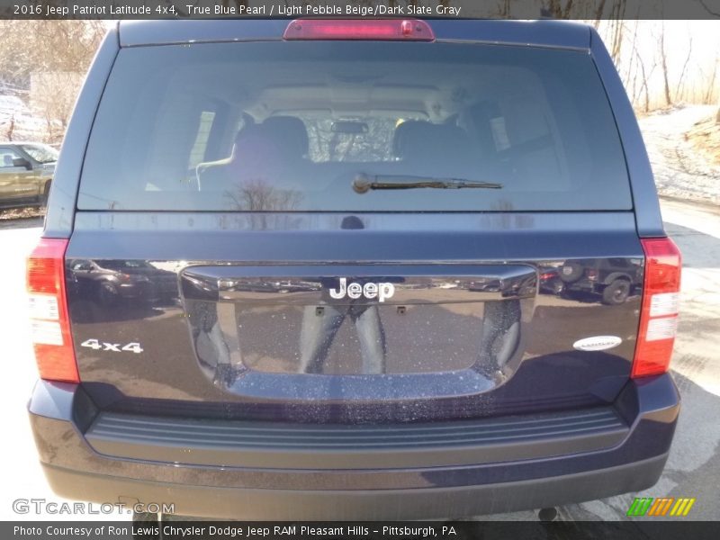 True Blue Pearl / Light Pebble Beige/Dark Slate Gray 2016 Jeep Patriot Latitude 4x4