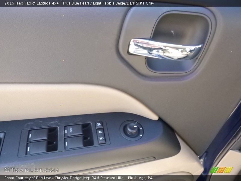 True Blue Pearl / Light Pebble Beige/Dark Slate Gray 2016 Jeep Patriot Latitude 4x4