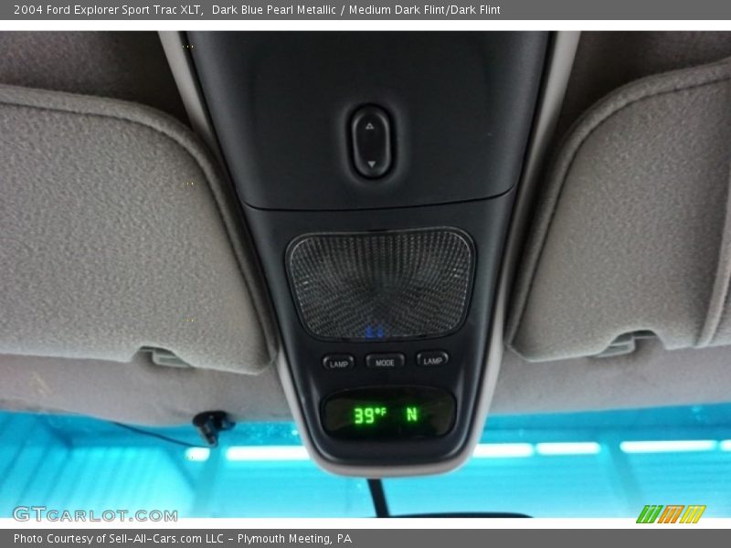 Dark Blue Pearl Metallic / Medium Dark Flint/Dark Flint 2004 Ford Explorer Sport Trac XLT