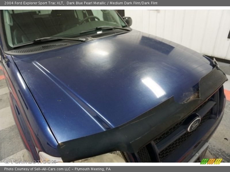Dark Blue Pearl Metallic / Medium Dark Flint/Dark Flint 2004 Ford Explorer Sport Trac XLT