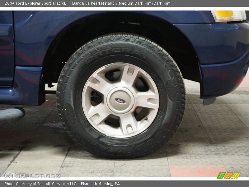 Dark Blue Pearl Metallic / Medium Dark Flint/Dark Flint 2004 Ford Explorer Sport Trac XLT