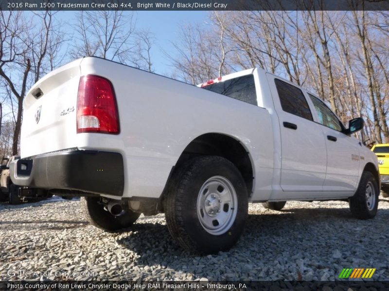 Bright White / Black/Diesel Gray 2016 Ram 1500 Tradesman Crew Cab 4x4