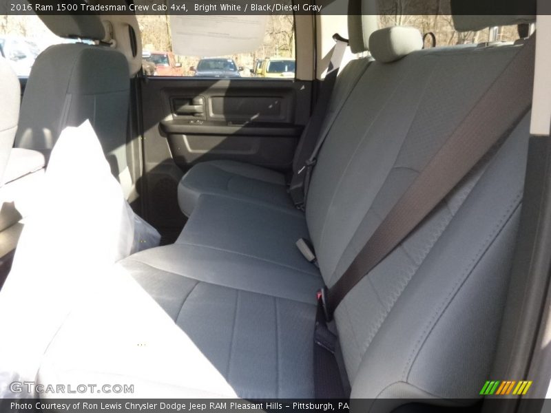 Bright White / Black/Diesel Gray 2016 Ram 1500 Tradesman Crew Cab 4x4