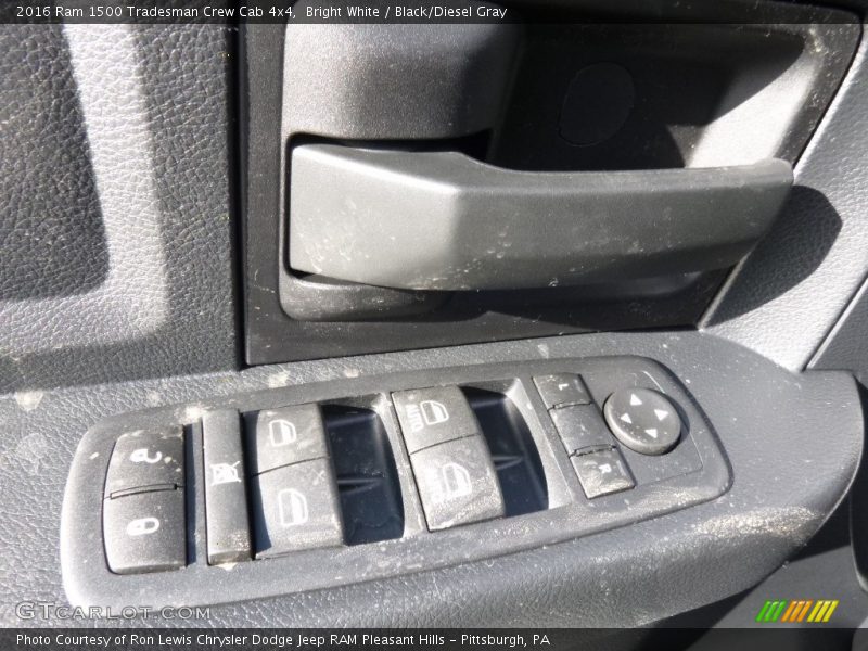 Bright White / Black/Diesel Gray 2016 Ram 1500 Tradesman Crew Cab 4x4