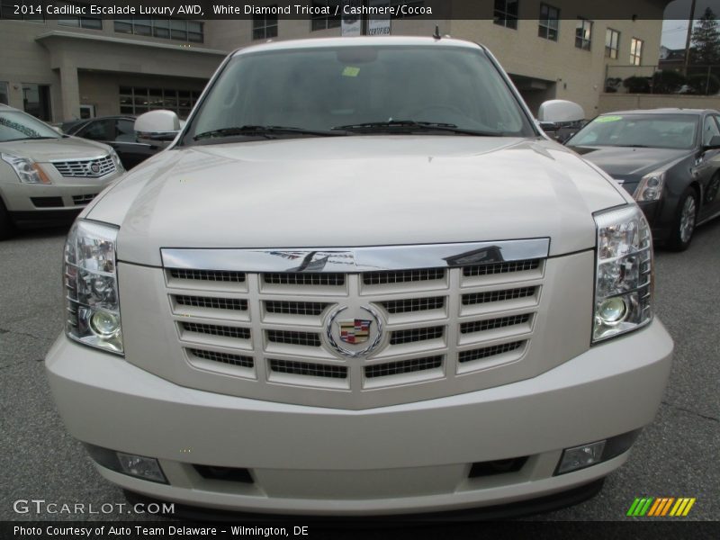 White Diamond Tricoat / Cashmere/Cocoa 2014 Cadillac Escalade Luxury AWD