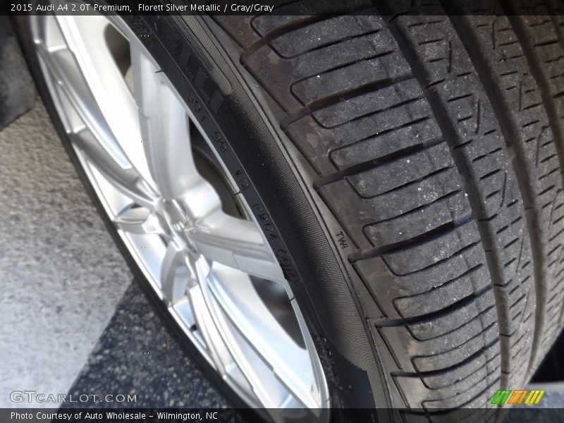 Florett Silver Metallic / Gray/Gray 2015 Audi A4 2.0T Premium