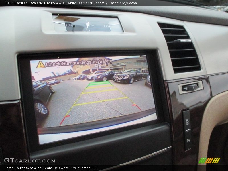 White Diamond Tricoat / Cashmere/Cocoa 2014 Cadillac Escalade Luxury AWD