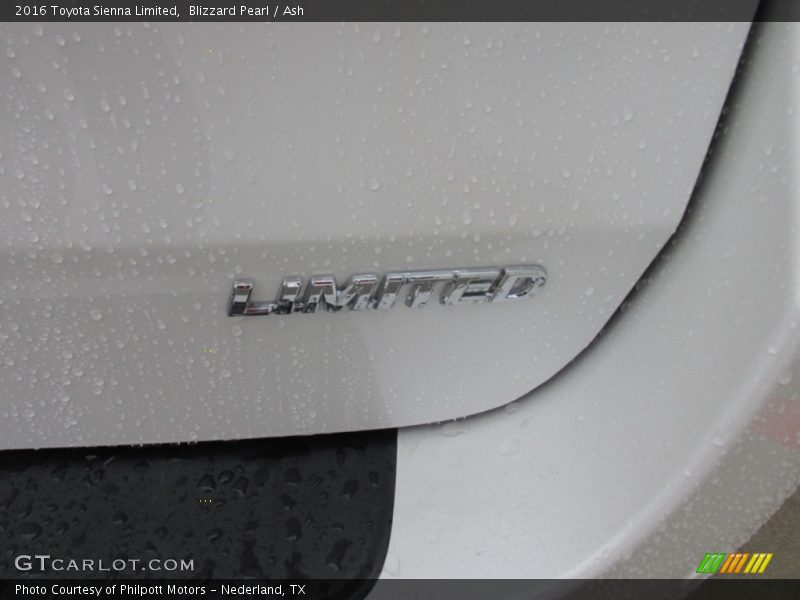 Blizzard Pearl / Ash 2016 Toyota Sienna Limited