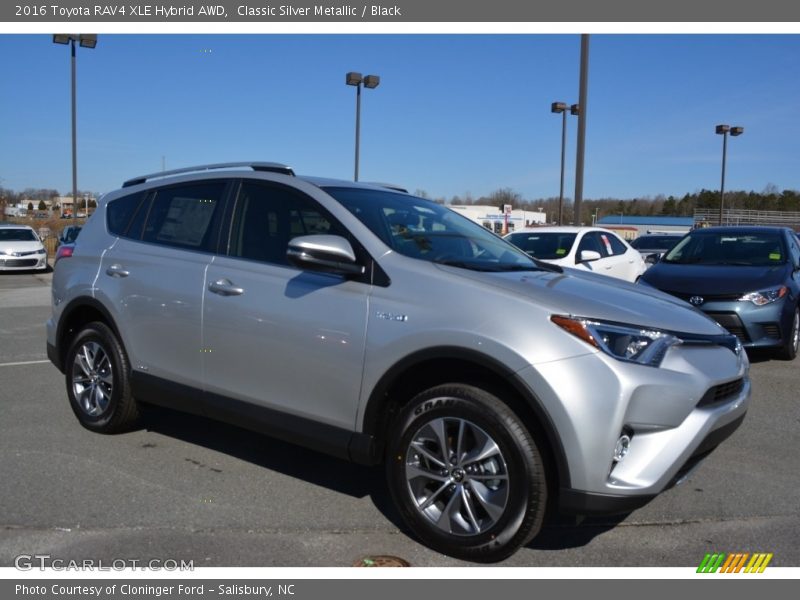 Classic Silver Metallic / Black 2016 Toyota RAV4 XLE Hybrid AWD