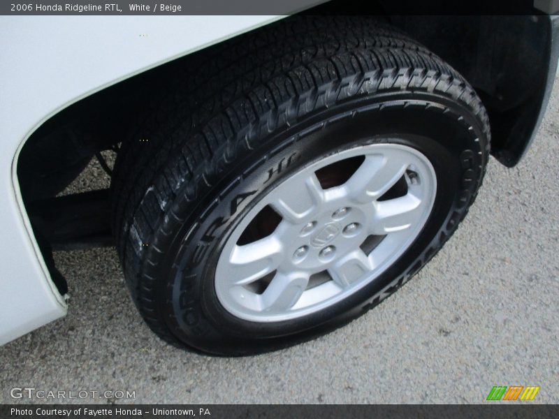 White / Beige 2006 Honda Ridgeline RTL