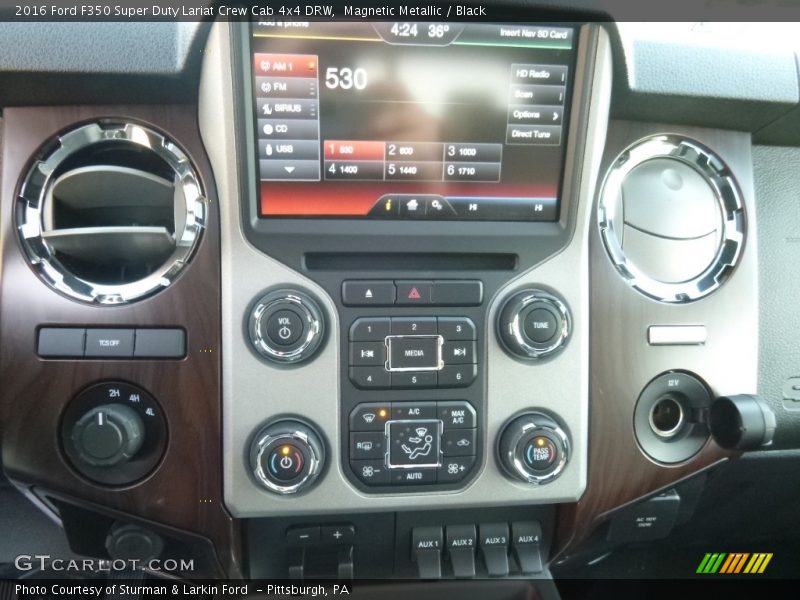 Controls of 2016 F350 Super Duty Lariat Crew Cab 4x4 DRW