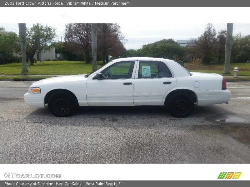 Vibrant White / Medium Parchment 2003 Ford Crown Victoria Police