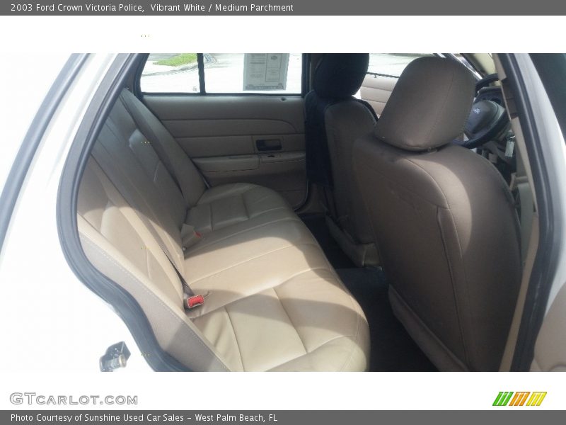 Vibrant White / Medium Parchment 2003 Ford Crown Victoria Police