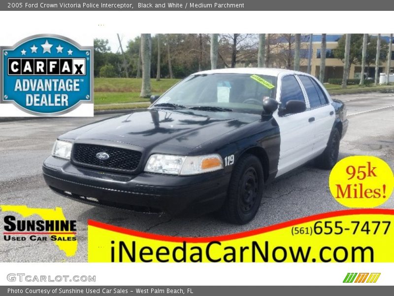 Black and White / Medium Parchment 2005 Ford Crown Victoria Police Interceptor