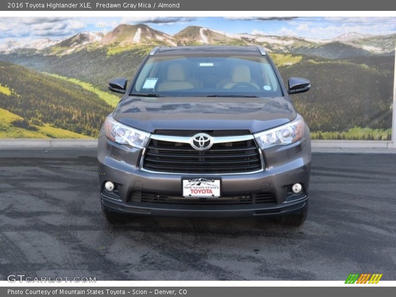 Predawn Gray Mica / Almond 2016 Toyota Highlander XLE