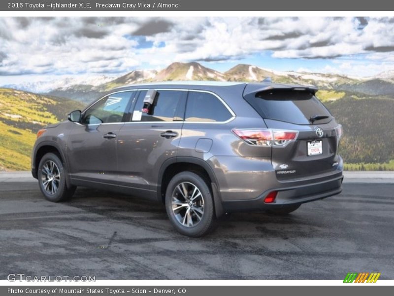 Predawn Gray Mica / Almond 2016 Toyota Highlander XLE