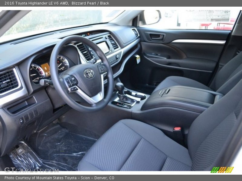 Blizzard Pearl / Black 2016 Toyota Highlander LE V6 AWD