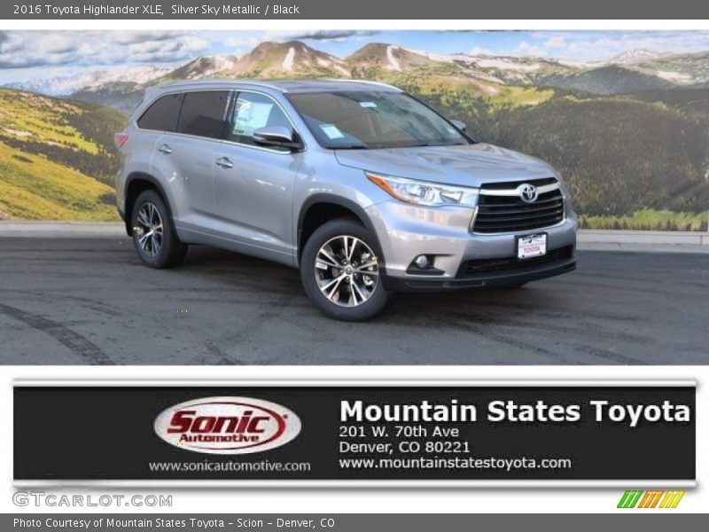 Silver Sky Metallic / Black 2016 Toyota Highlander XLE