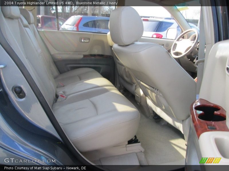 Bluestone Metallic / Ivory 2004 Toyota Highlander Limited V6 4WD